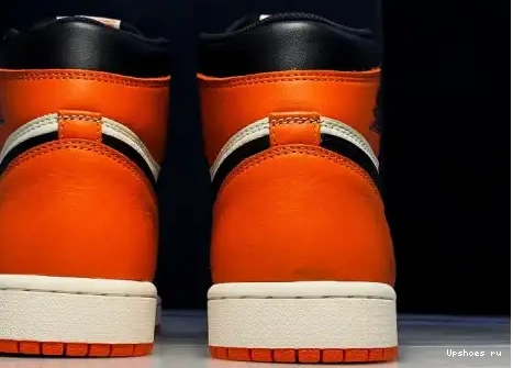  555088-005 Retro Backboard Jordan High 1 555088-005 Shattered 0507